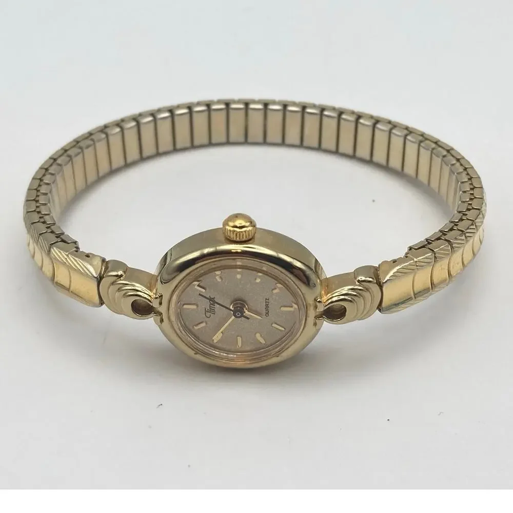 VTG Timex Women's Petite Dress Cocktail Watch 17mm - New Battery -Expansion Band